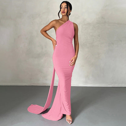 Robe Femme Longue – Coupe Slim – Épaule Dénudée – Encolure Asymétrique – Fronces