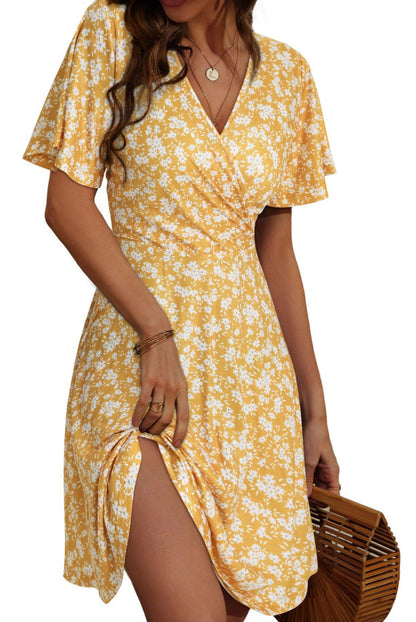 Robe fleurie pour femme - Col en V - Manches courtes - Coupe ajustée et évasée - Été