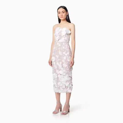 Robe Femme Sans Bretelles – Coupe Ajustée – Tulle Voilé – Fleurs 3D – Longueur Midi