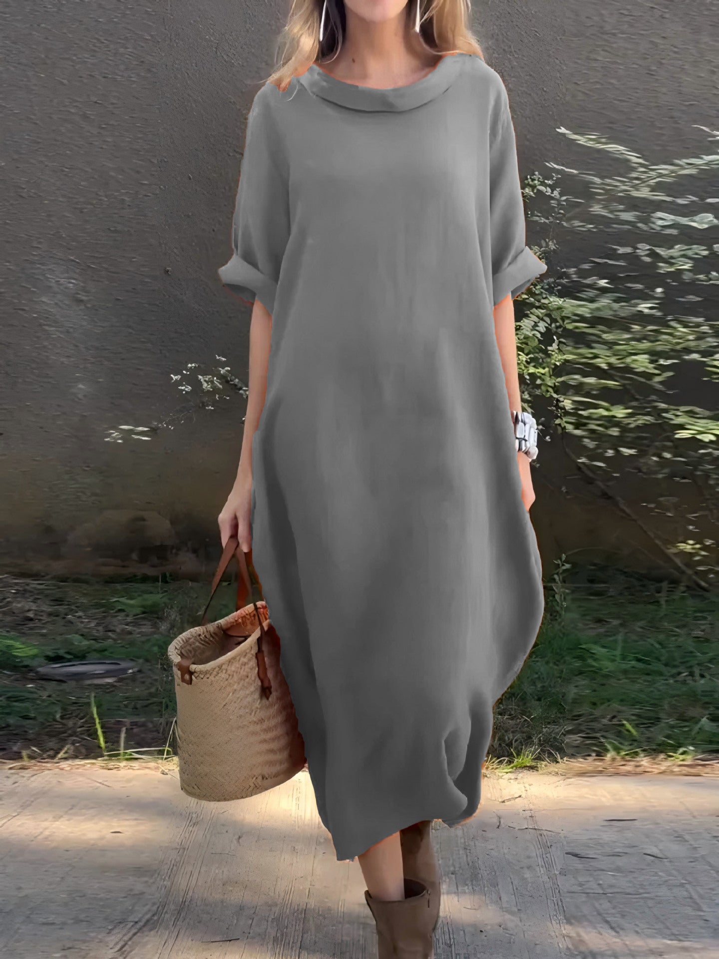 Robe femme midi – Coupe oversize – Coton – Manches mi-longues – Ourlet asymétrique