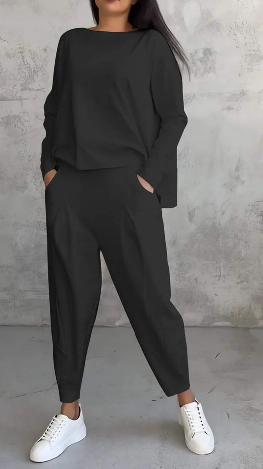 Costume Femme Deux Pièces – Coupe Slim – Haut Manches Longues Col Rond – Pantalon Fuselé
