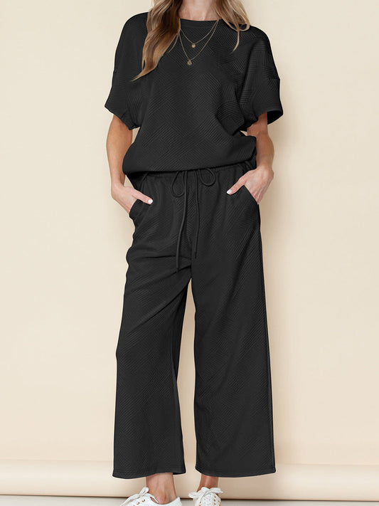 Ensemble Femme Décontracté – Tissu Texturé Léger – Coupe Ample – Taille Cordon Ajustable