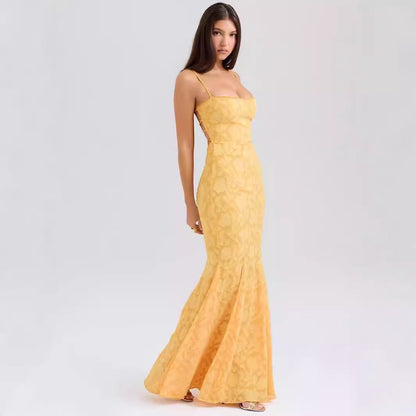 Robe longue femme – Coupe ajustée – Dentelle élégante – Bretelles fines – Tenue chic