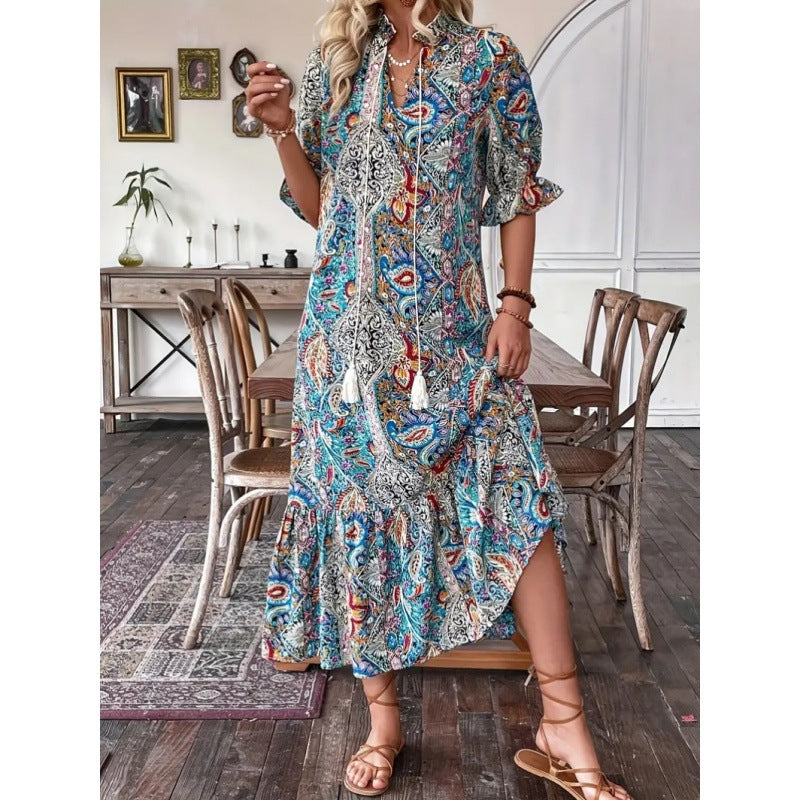 Robe midi femme – Coupe fluide – Imprimé bohème – Manches volantées – Col noué