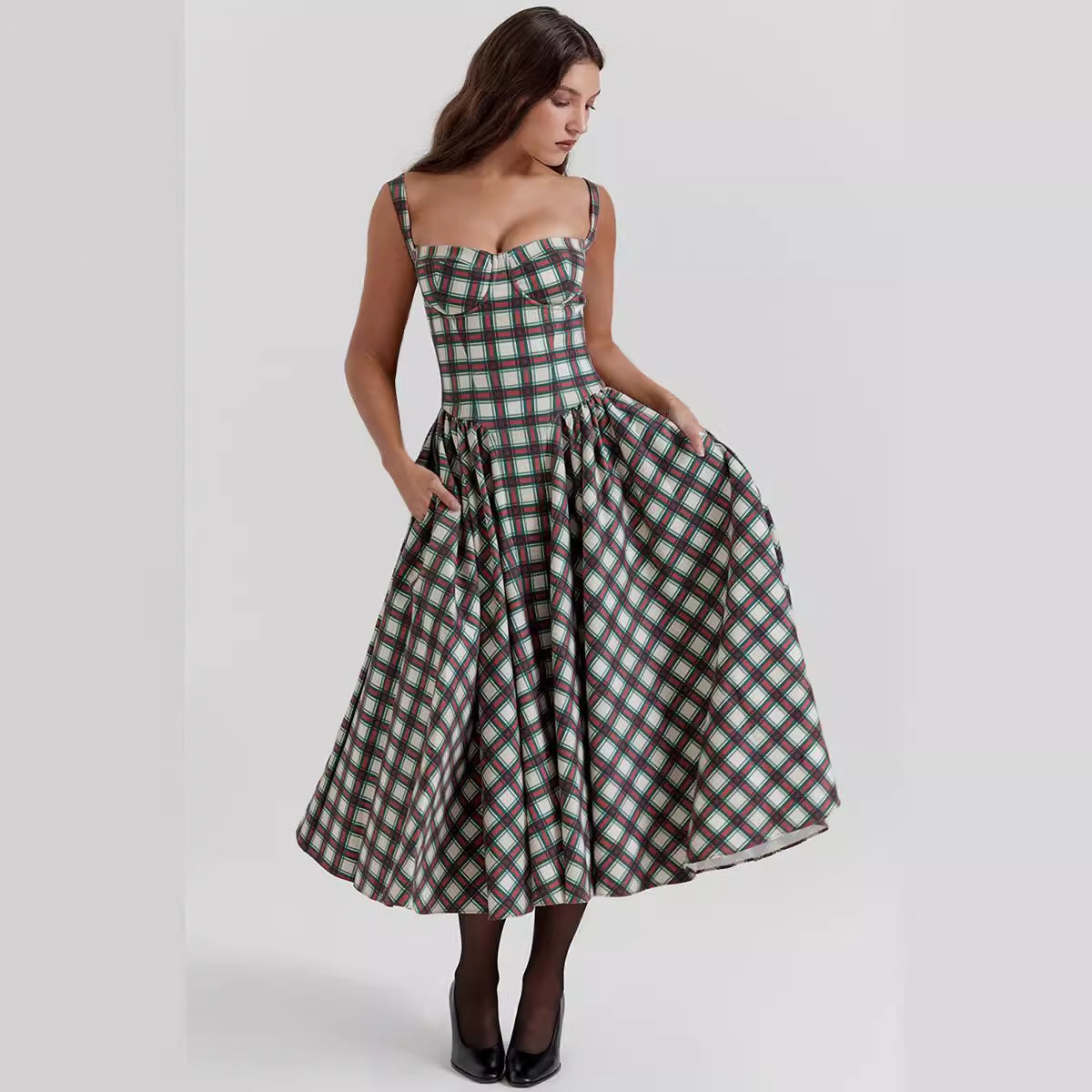 Robe longue femme – Tissu fluide respirant – Taille cintrée – Motif à carreaux – Poches pratiques