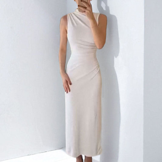 Robe longue femme – Coupe ajustée – Col montant – Sans manches – Froncée élégante