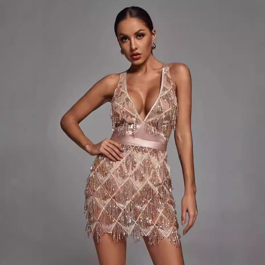 Robe midi femme – Coupe ajustée – Décolleté plongeant – Sequins et franges élégantes