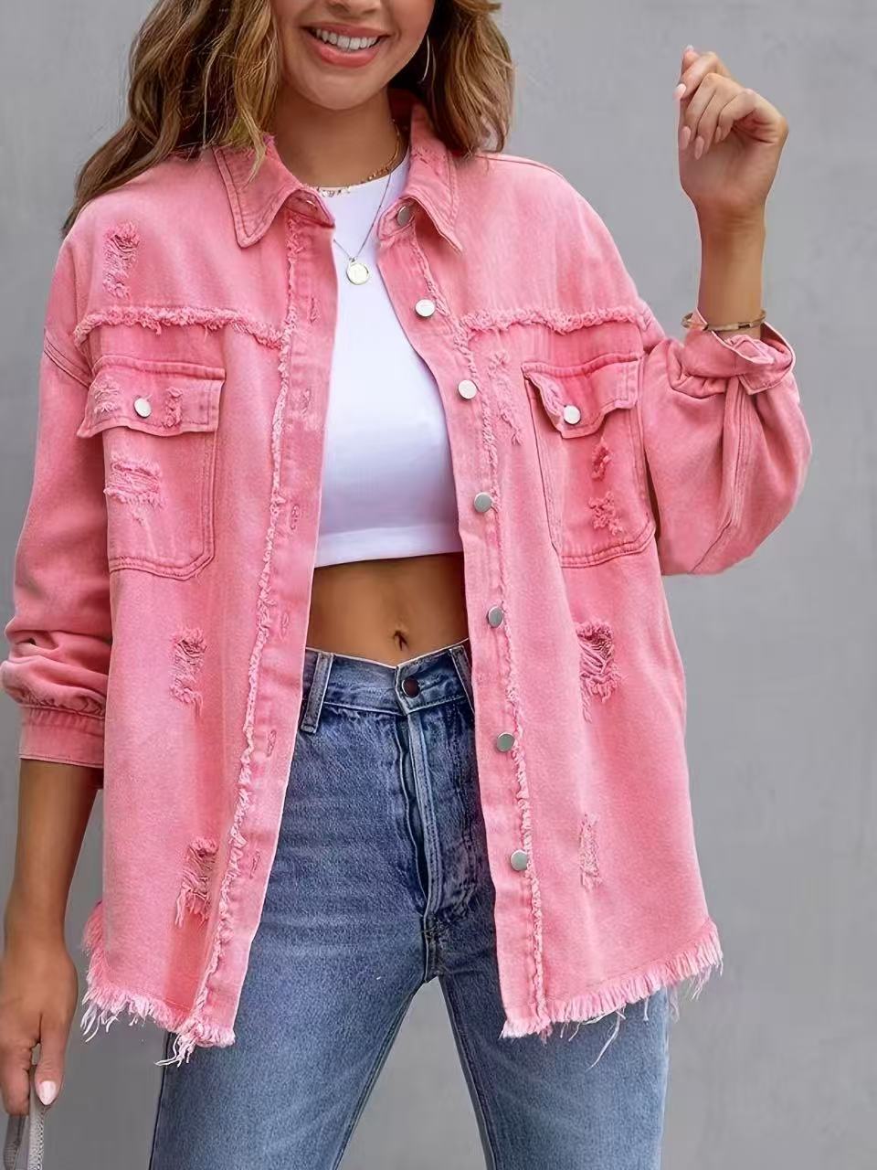 Veste en jean femme – Coupe oversize – Délavage effet usé – Longueur mi-hanches