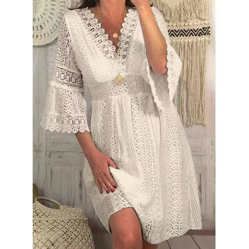 Robe femme élégante – Dentelle ajourée – Manches évasées – Coupe évasée – Mi-longue