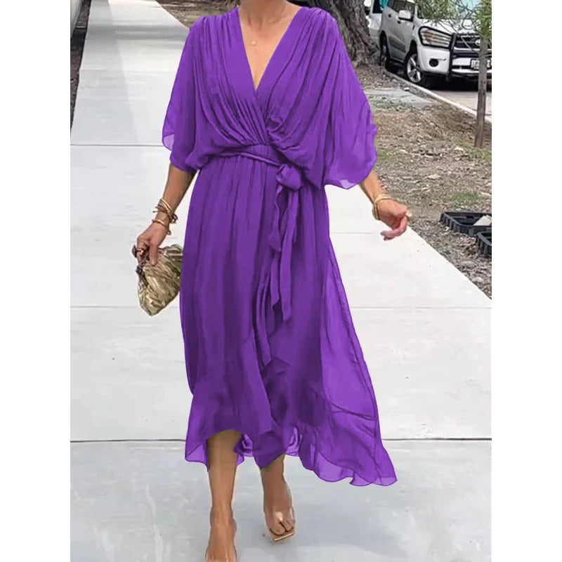 Robe longue femme – Tissu fluide élégant – Manches chauve-souris – Taille nouée – Ourlet asymétrique