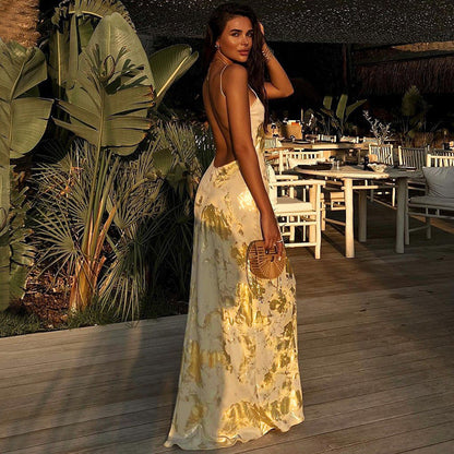 Robe Slip Femme – Satin Luxe – Dos Nu – Bretelles Fines – Coupe Longue Ajustée