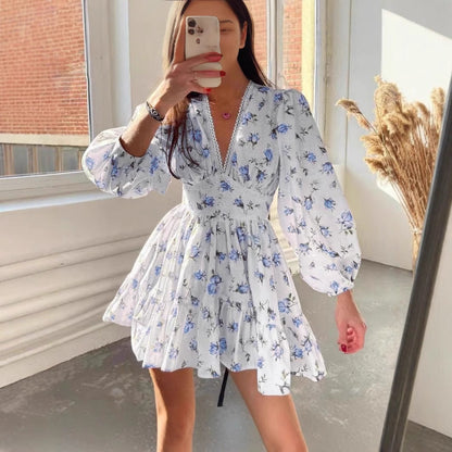 Robe Femme Évasée – Mini Longueur – Manches Bouffantes – Col V Dentelle – Imprimé Fleuri