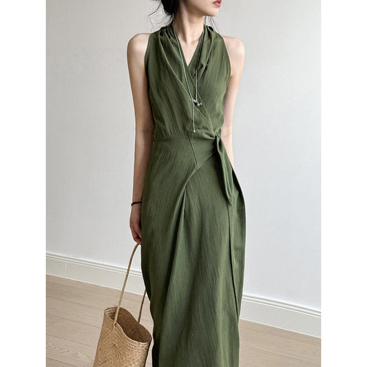 Robe femme longue – Coupe slim – Col V dos nu – Ceinture taille – Tissu fluide