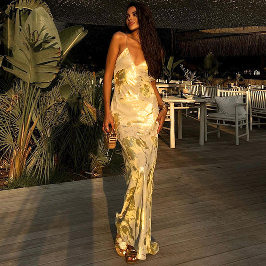Robe Slip Femme – Satin Luxe – Dos Nu – Bretelles Fines – Coupe Longue Ajustée
