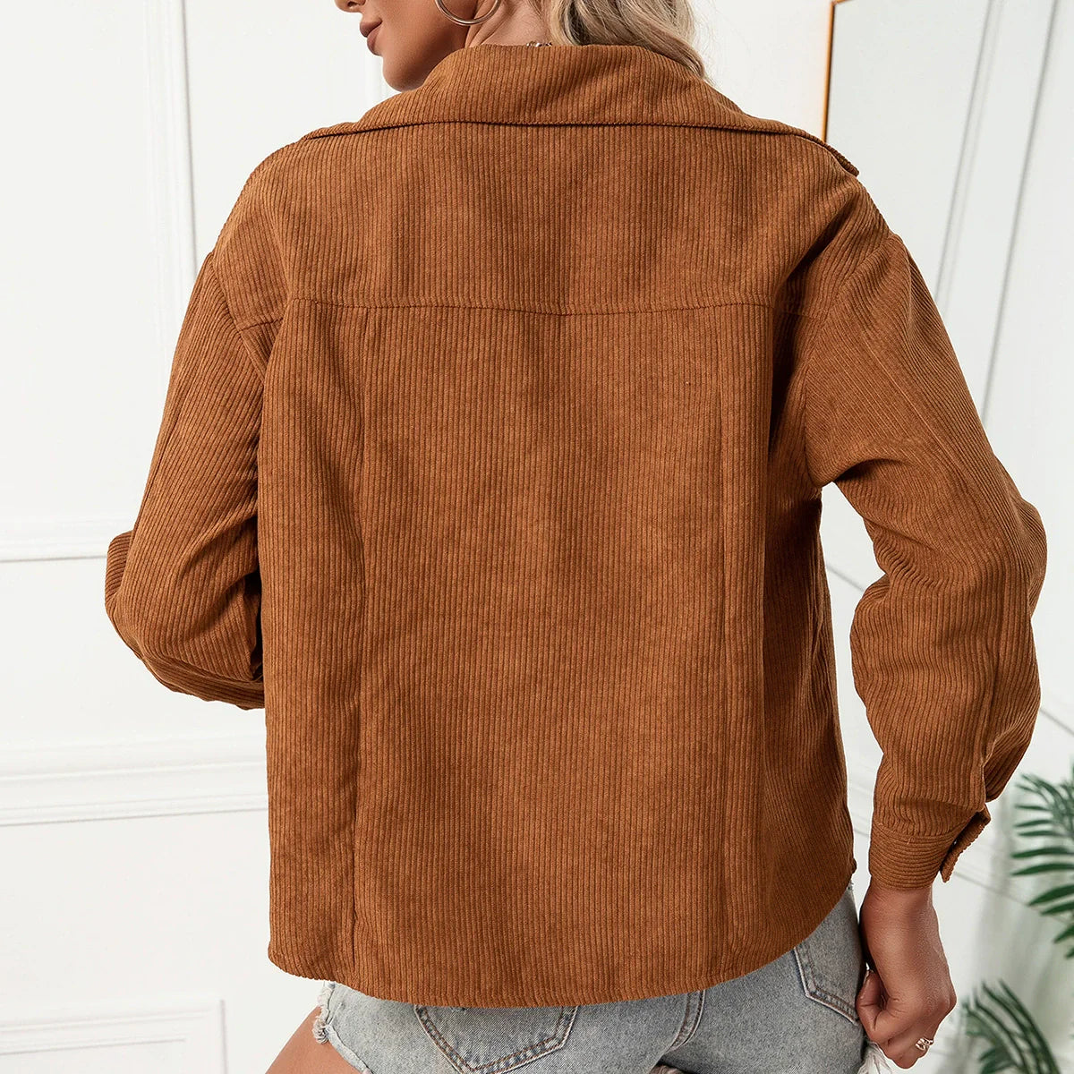 Veste chemise femme – Côtelé – Coupe décontractée – Col à revers – Boutonnage pression