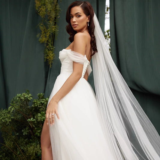 Robe de mariée femme – Bustier cœur – Tulle léger – Traîne longue élégante