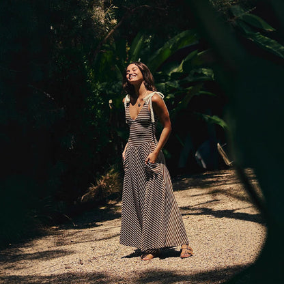 Robe longue femme – Coton léger – Décolleté V – Bretelles réglables – Motif chevron