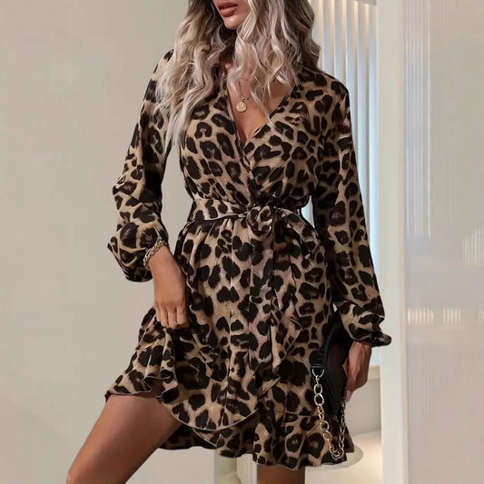 Robe portefeuille femme – Coupe midi fluide – Manches ballon – Imprimé animal élégant