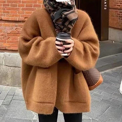 Cardigan femme oversize – maille douce mohair – col V – poches – mi-cuisse