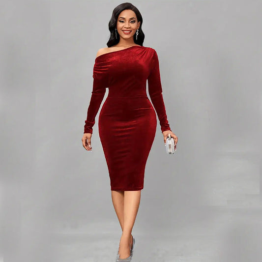 Robe portefeuille femme – Velours doux – Coupe ajustée – Manches longues – Encolure asymétrique – Longueur midi