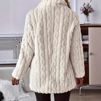 Veste cardigan femme – Coupe oversize – Effet peluche – Col à revers – Boutonnée