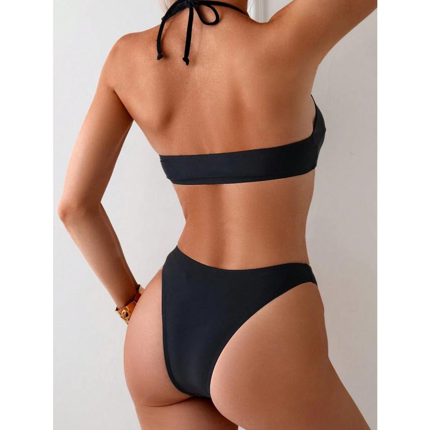 Maillot de bain femme deux pièces – Haut dos nu – Taille haute – Détail boucle – Tissu extensible