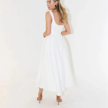 Robe Femme - Encolure Carrée - Sans Manches - Coupe Évasée Midi Élégante