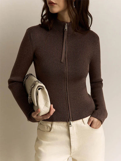 Cardigan femme – Coupe ajustée – Tricot côtelé – Col montant – Fermeture zippée – Manches longues