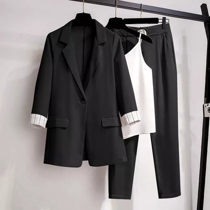 Blazer femme – Coupe cintrée – Revers classique – Bouton unique – Poignets retroussés