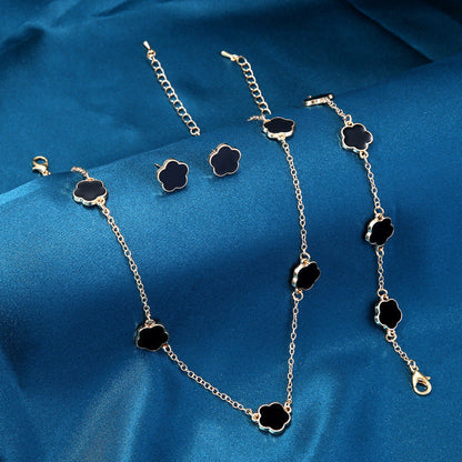 Catherine Ensemble quatre pièces | Élégant ensemble quatre pièces