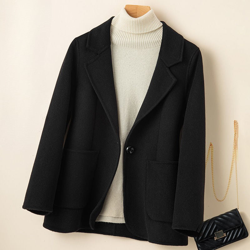 Manteau femme – Coupe ajustée – Laine – Poches plaquées – Col tailleur – Mi-long