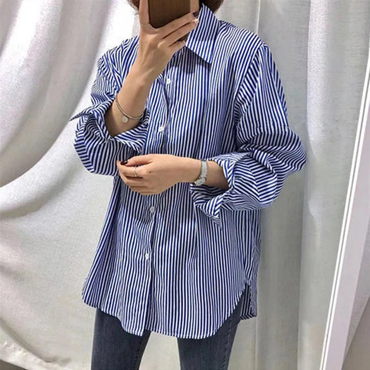 Blouse femme – Coupe oversize – Rayures verticales – Tissu respirant fluide – Boutonnée