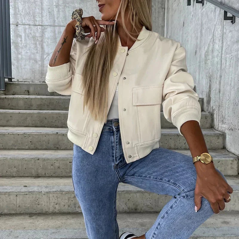 Veste femme – Coupe décontractée – Fibres naturelles – Boutonnage – Poches à rabat