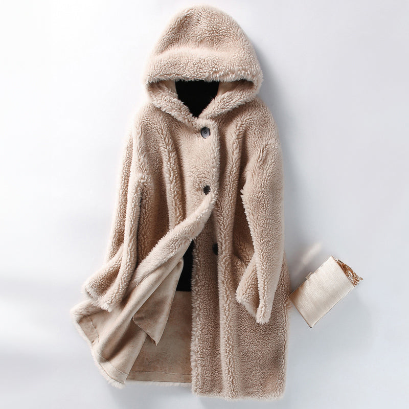 Manteau femme – Coupe oversize – Effet peluche – Capuche – Boutonné – Mi-long