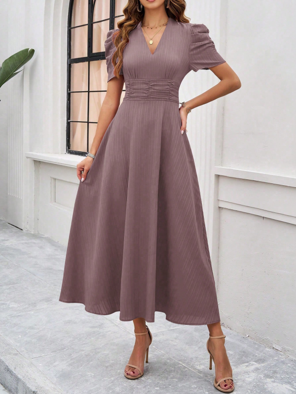 Robe Midi Femme – Décolleté V – Manches Bouffantes – Taille Cintrée – Coupe Évasée