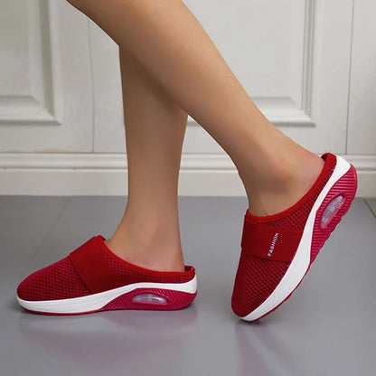 Sandales compensées femme – Maille respirante – Enfilage facile – Semelle à coussin d’air