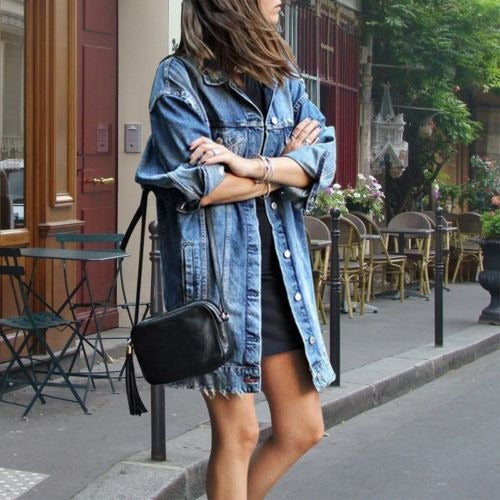 Veste femme boutonnée – Coupe oversize – Ourlet usé – Tissu respirant – Style décontracté