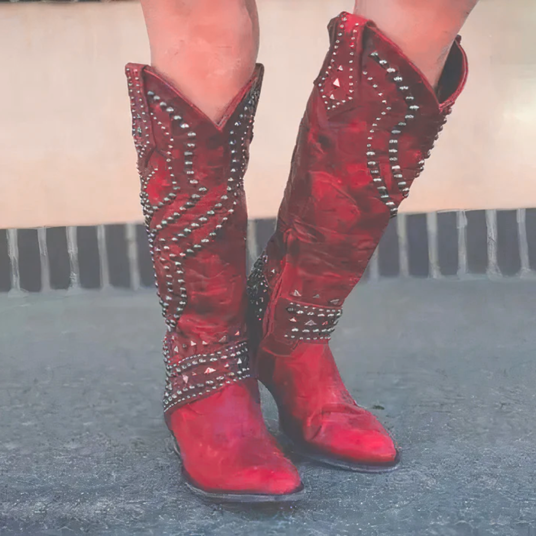 Bottes femme hauteur genou – Cuir vieilli – Talon épais – Rivets – Fermeture zippée
