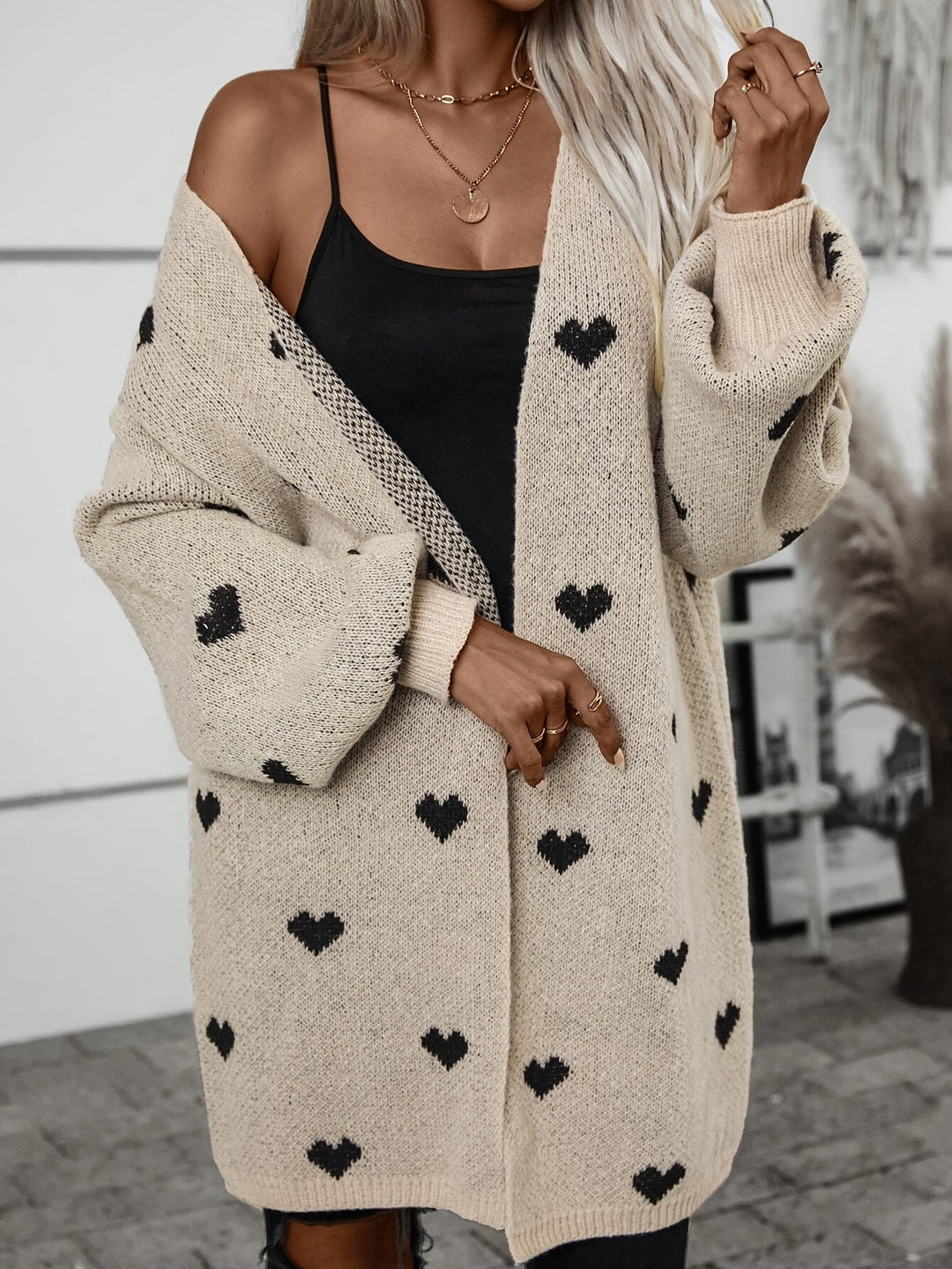 Cardigan femme – Maille laine – Coupe oversize – Manches longues – Motif cœur