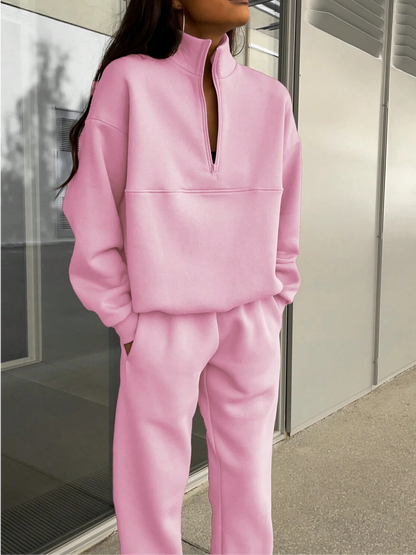Ensemble Femme Deux Pièces – Maille Douce – Coupe Décontractée – Haut Zippé Manches Longues et Pantalon Fuselé