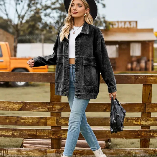Veste en jean femme – Coupe oversize – Boutonnage devant – Poches poitrine – Longueur hanches