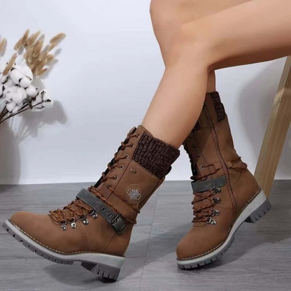 Bottines femme – Tige mi-mollet structurée – Zip latéral – Poignets en maille – Semelle crantée