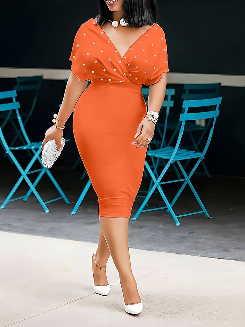 Robe Femme Cintrée - Décolleté V - Manches Courtes Drapées - Élégante avec Détails