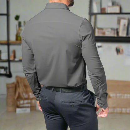 Chemise boutonnée élégante, élastique et sans repassage pour hommes