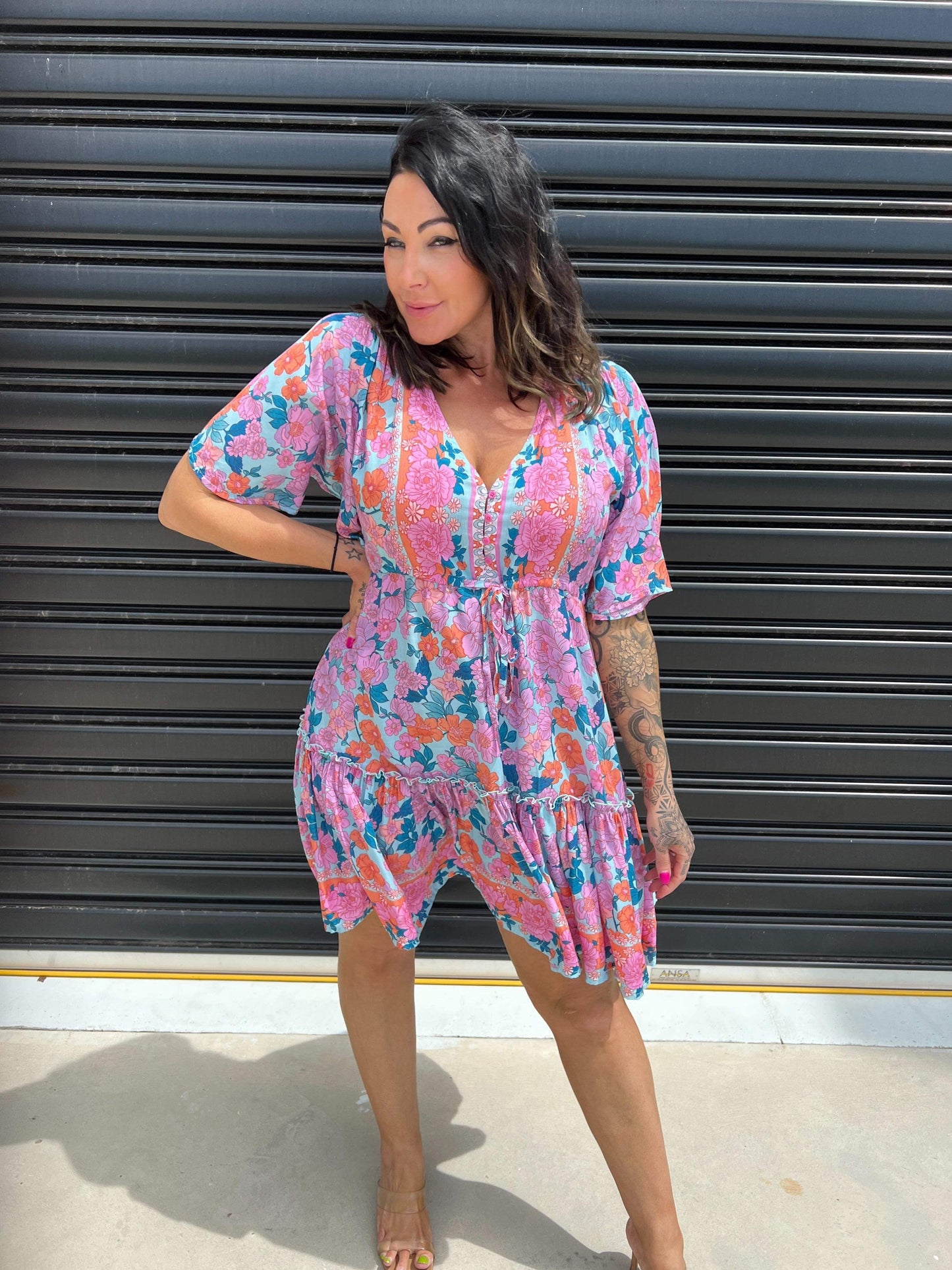 Robe Femme - Imprimé Fleuri - Coupe Évasée - Col V - Manches Courtes Volantes