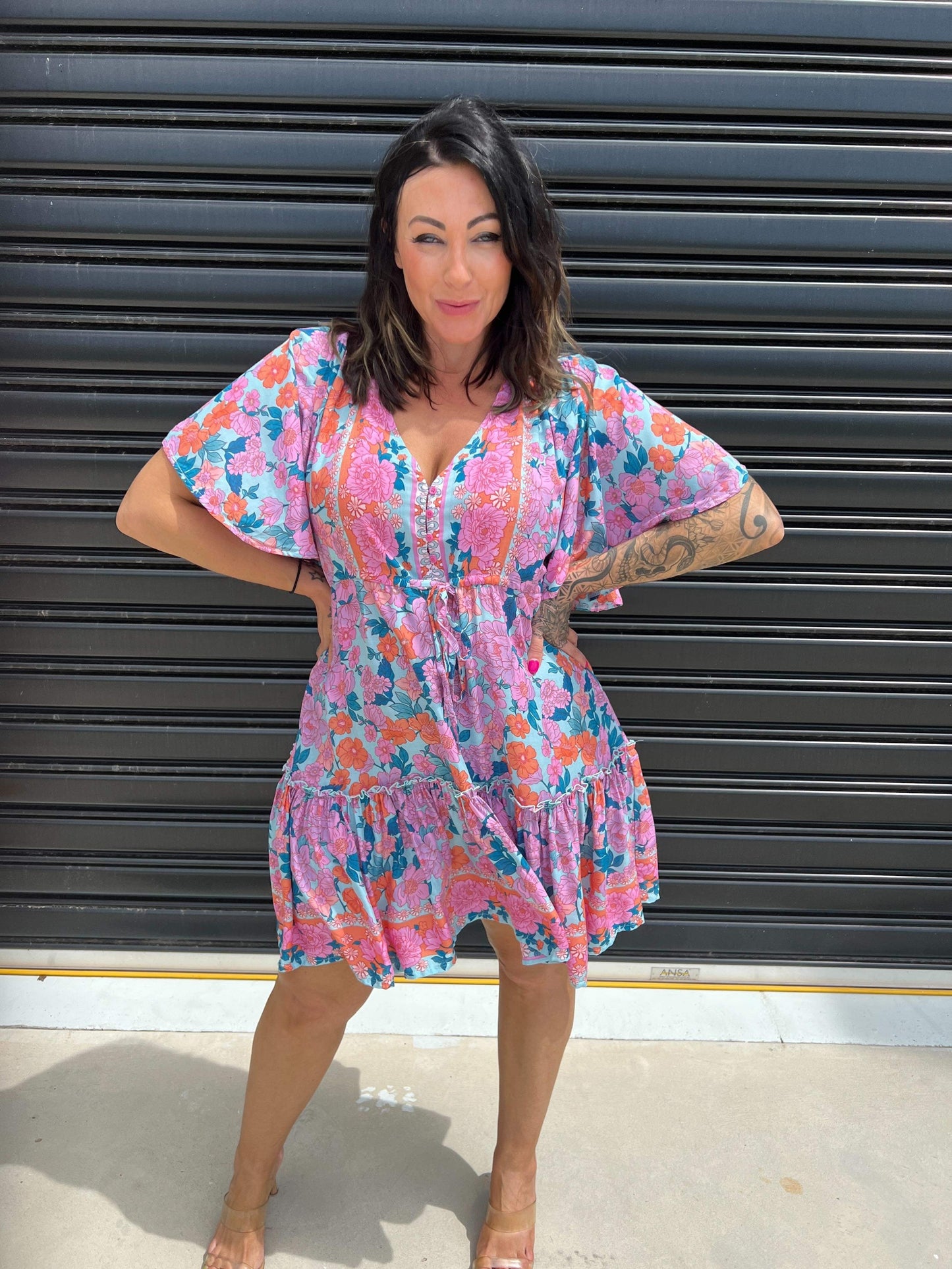 Robe Femme - Imprimé Fleuri - Coupe Évasée - Col V - Manches Courtes Volantes