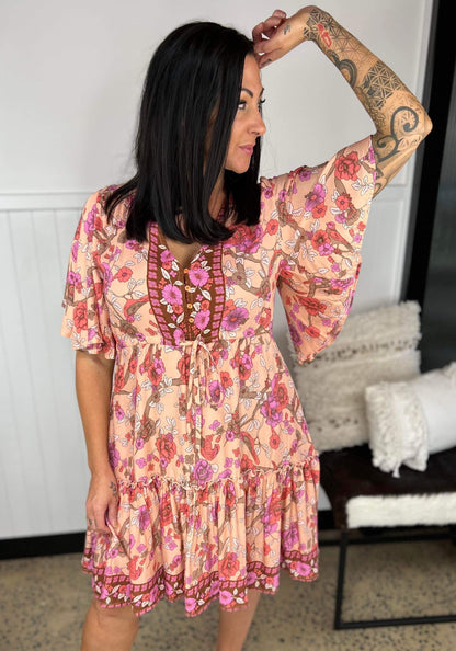 Robe Femme - Imprimé Fleuri - Coupe Évasée - Col V - Manches Courtes Volantes