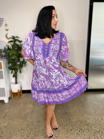 Robe Femme - Imprimé Fleuri - Coupe Évasée - Col V - Manches Courtes Volantes