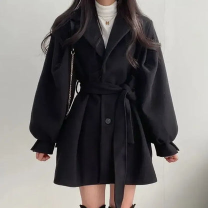 Manteau trench femme – Laine – Coupe mi-longue – Ceinture – Manches bouffantes