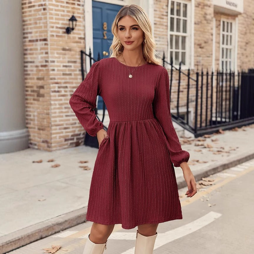 Robe femme en maille – Coupe évasée – Manches longues bouffantes – Col rond jacquard